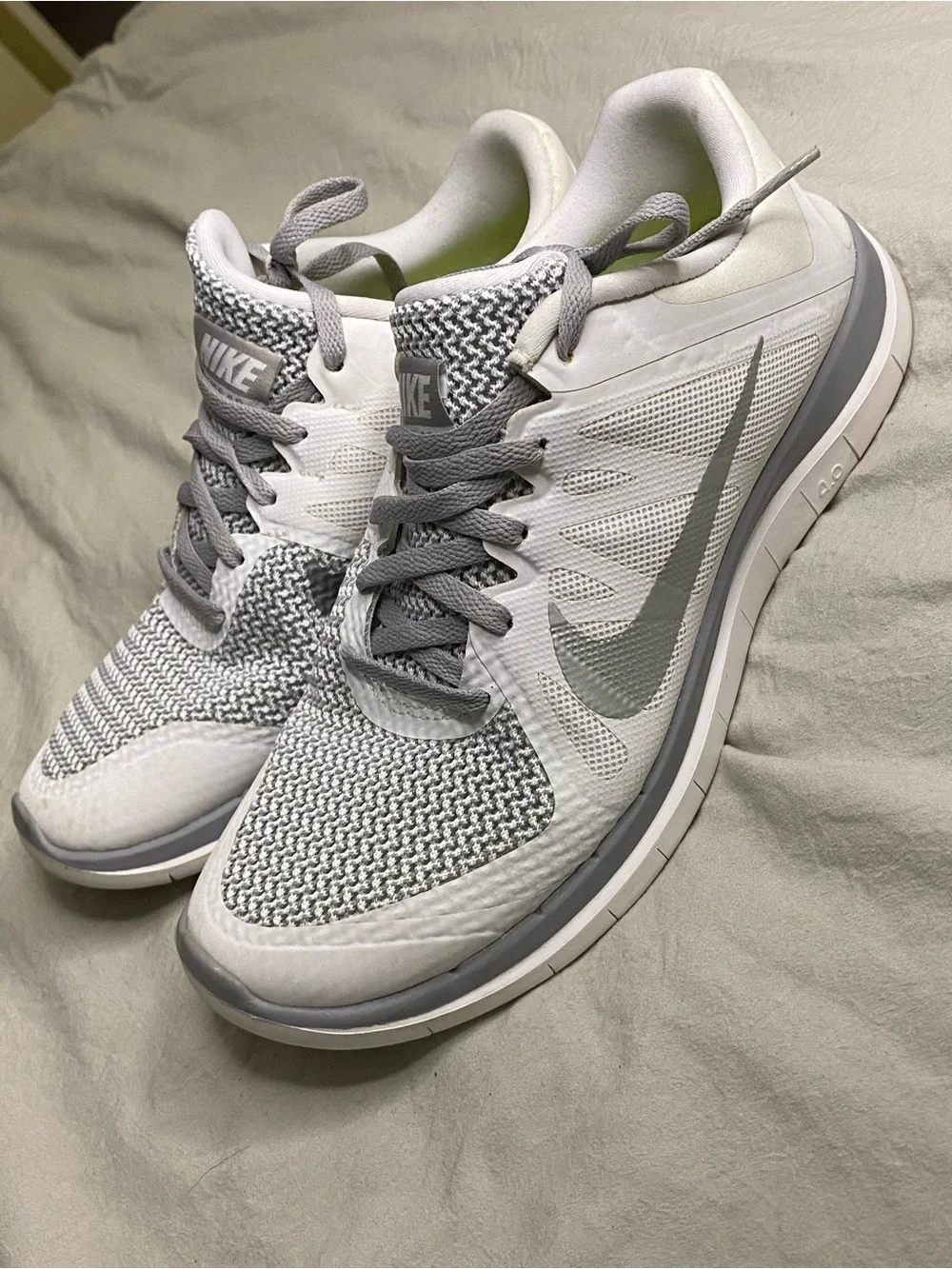 Nike Free 4.0 white & gray sneakers #running women size 9